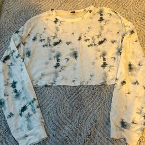 Women’s marbled long sleeve crop top